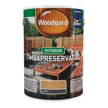 Dulux Woodgard Timba Preservative Exterior – protective wood treatment in satin finish. Available in 1L and 5L. Colours: Clear, Dark Oak, Light Oak, Mahogany, and Teak. Sold by Hyper Paint South Africa with 9 Johannesburg branches and delivery all across South Africa via our website www.hyperpaint.co.za.